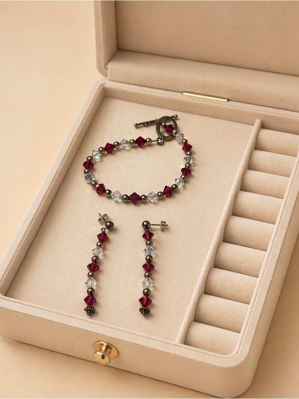 Vintage Japanese  Crystal Beaded Bracelet & Drop Earrings Set Elegant Sparkle